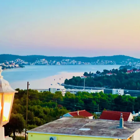 公寓 Mit Traumhafter Aussicht